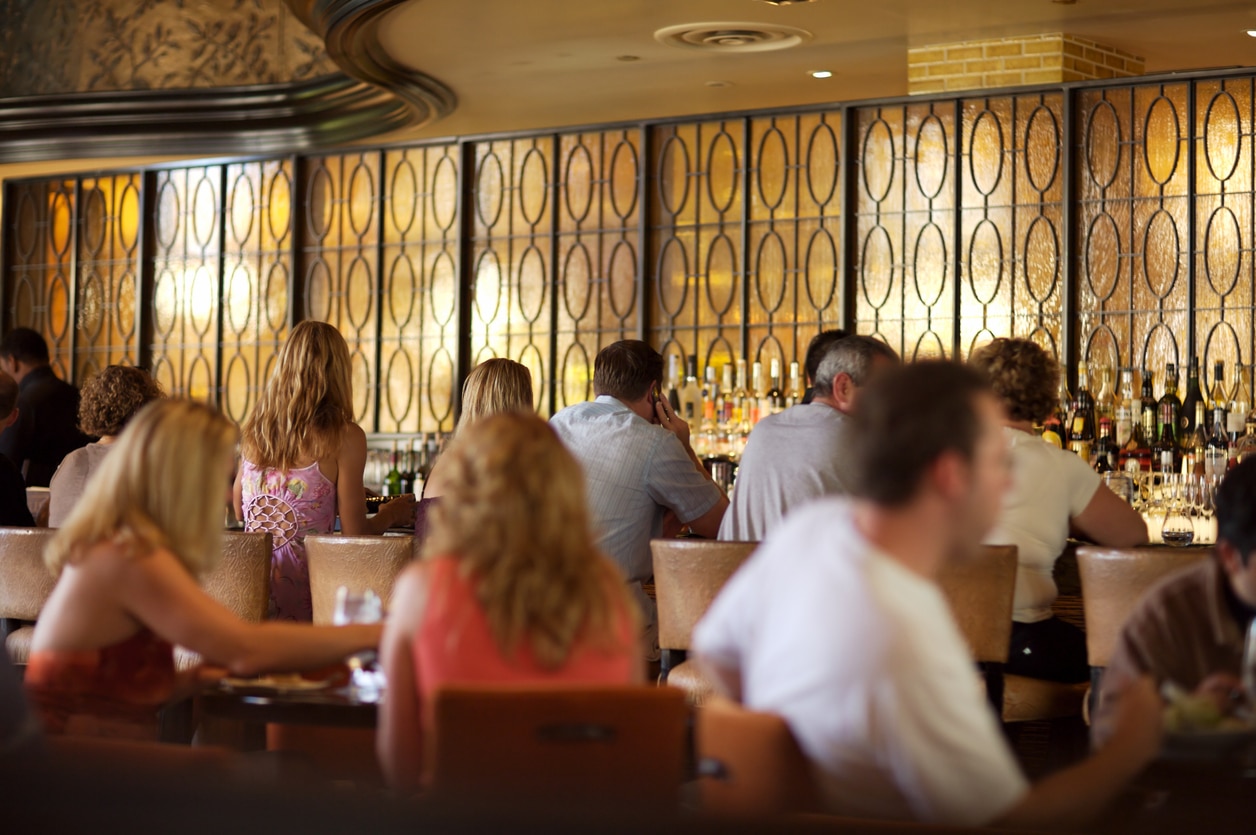 Crowded bar in fine restaurant.